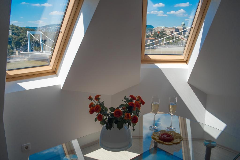 Flat With Unforgettable View Apartment Budapest Exterior photo